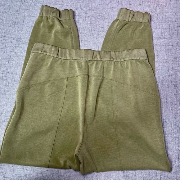 Lululemon Softstreme High Rise Relaxed Jogger Pant Bronze Green 12 Nwt - Picture 7 of 10